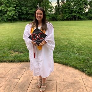 Meet your Posher, Madison